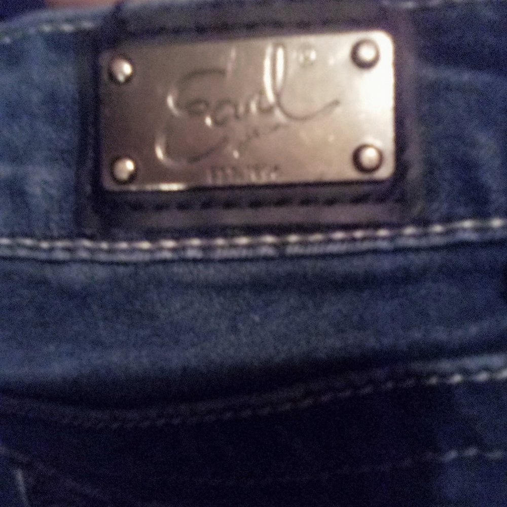 Earl Jeans